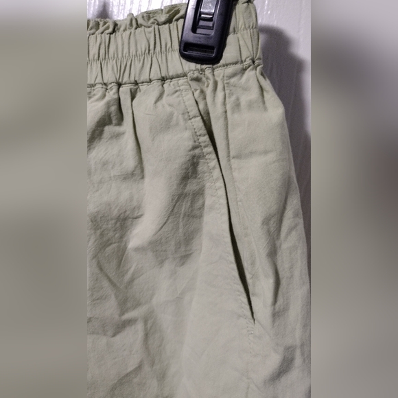 🍉3/$20 Madewell green lightweight shorts - Picture 10 of 15